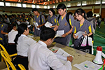 ม.มหาสารคาม รับรายงานตัวและตรวจร่างกายนิสิตใหม่ ประจำปีการศึกษา 2558