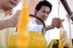 สารคดี : บุญเดือนแปด 