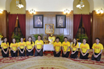 ชาว มมส รวมดวงใจถวายพระพร ร้อยดวงใจรัก ภักดีราชา