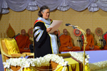 ข่าวในพระราชสำนัก : สมเด็จพระเทพรัตนราชสุดาฯ สยามบรมราชกุมารี เสด็จพระราชดำเนินแทนพระองค์ ไปในการพระราชทานปริญญาบัตรแก่ผู้สำเร็จการศึกษาจากมหาวิทยาลัยมหาสารคาม  : ช่อง 7  (14 ธ.ค. 59)