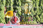นิสิต มมส จัดขบวนแห่ลอยกระทง ยิ่งใหญ่ สวยงาม สืบสานประเพณี 