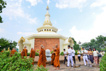ชาว มมส เข้าวัดทำบุญ เวียนเทียนเนื่องในวันวิสาขบูชา