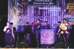 ทำเป็นเล่นไป : การแสดงโฟล์คซอง ถนนคนมอ
