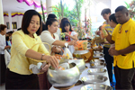 มมส ร่วมทำบุญตักบาตรเนื่องในวันออกพรรษา 2562 เเละทำบุญอุทิศถวายเป็นพระราชกุศล แด่พระบาทสมเด็จพระบรมชนกาธิเบศร มหาภูมิพลอดุลยเดชมหาราช บรมนาถบพิตร รัชกาลที่ 9
